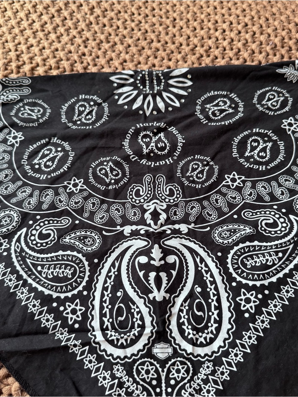 Harley-Davidson Rhinestone Paisley Bandana Scarf - Black & White Biker Y2K - Picture 8 of 9